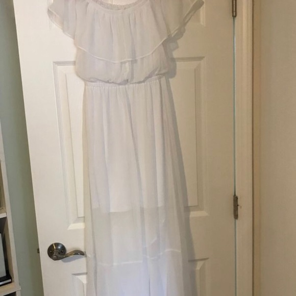 Dress - Picture 4 of 4